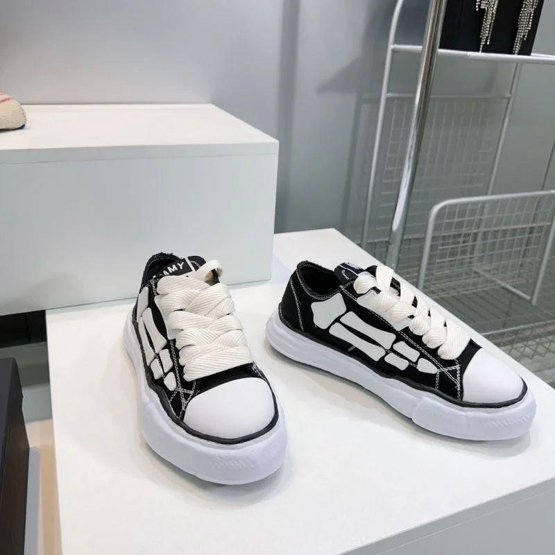 MoistureWicking Amiri Shoes 10653
