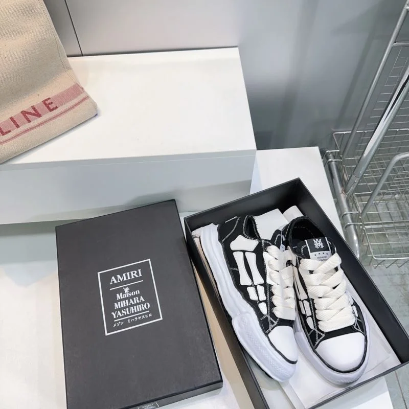 MoistureWicking Amiri Shoes 10653