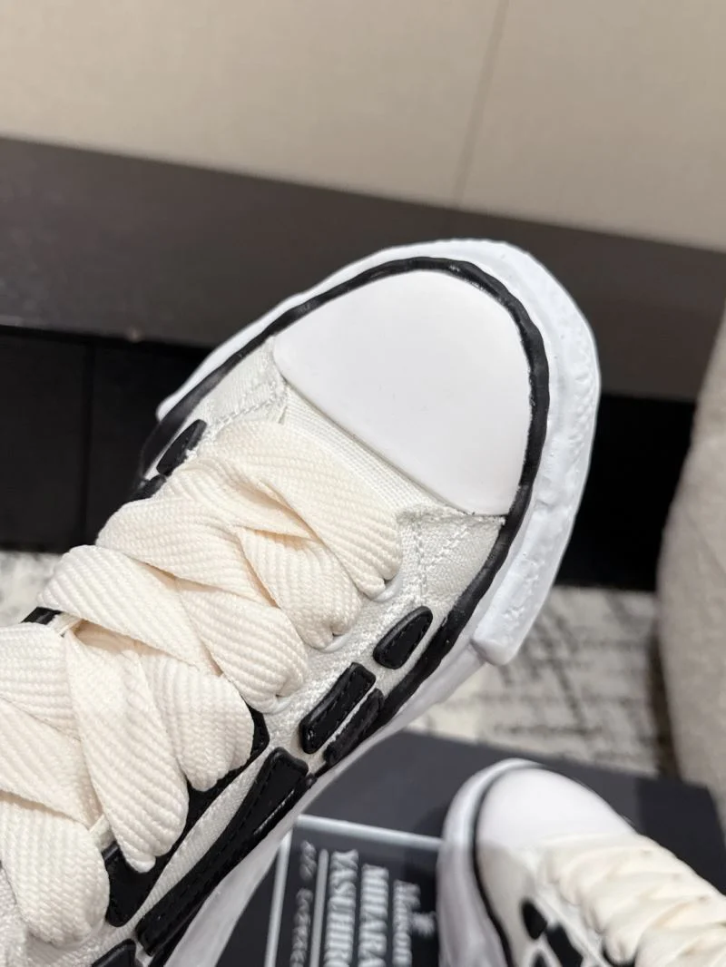 ComfortFit Amiri Shoes 6973