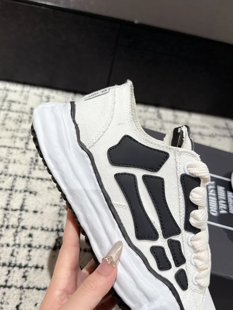 ComfortFit Amiri Shoes 6973
