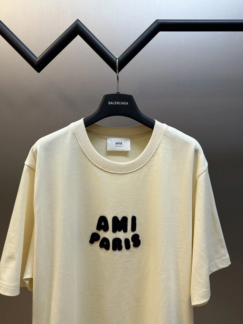 Amiri T-Shirts ComfortFit 152399