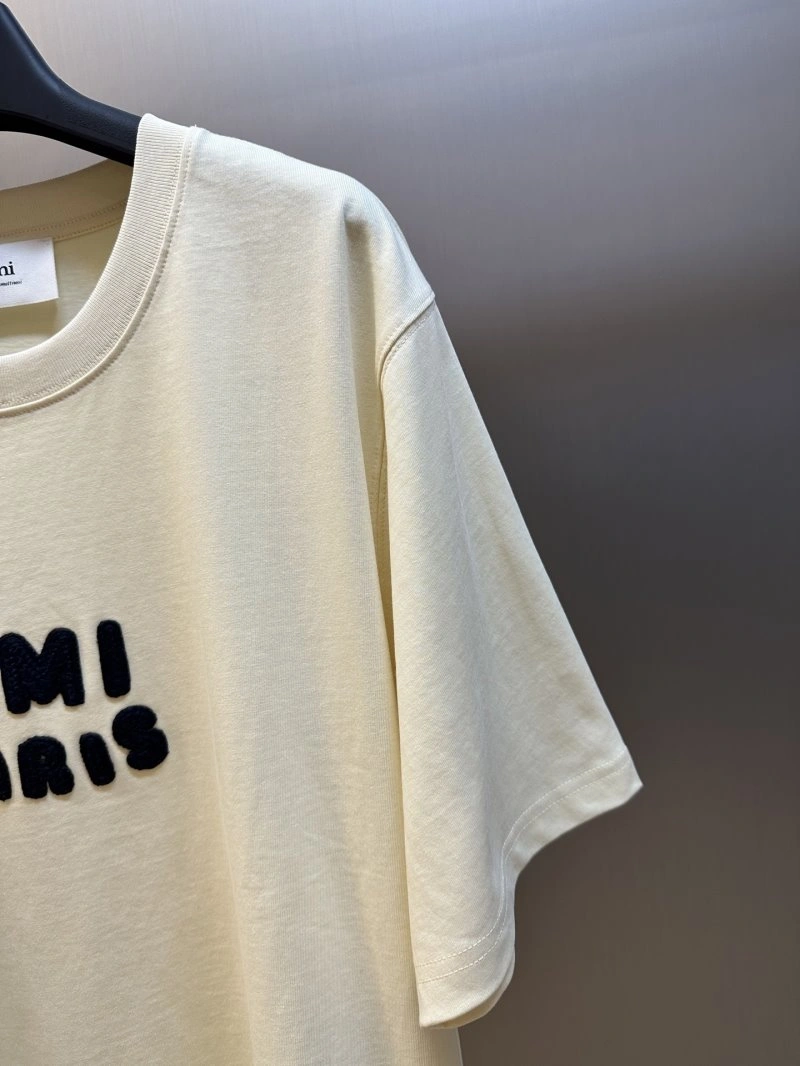 Amiri T-Shirts ComfortFit 152399