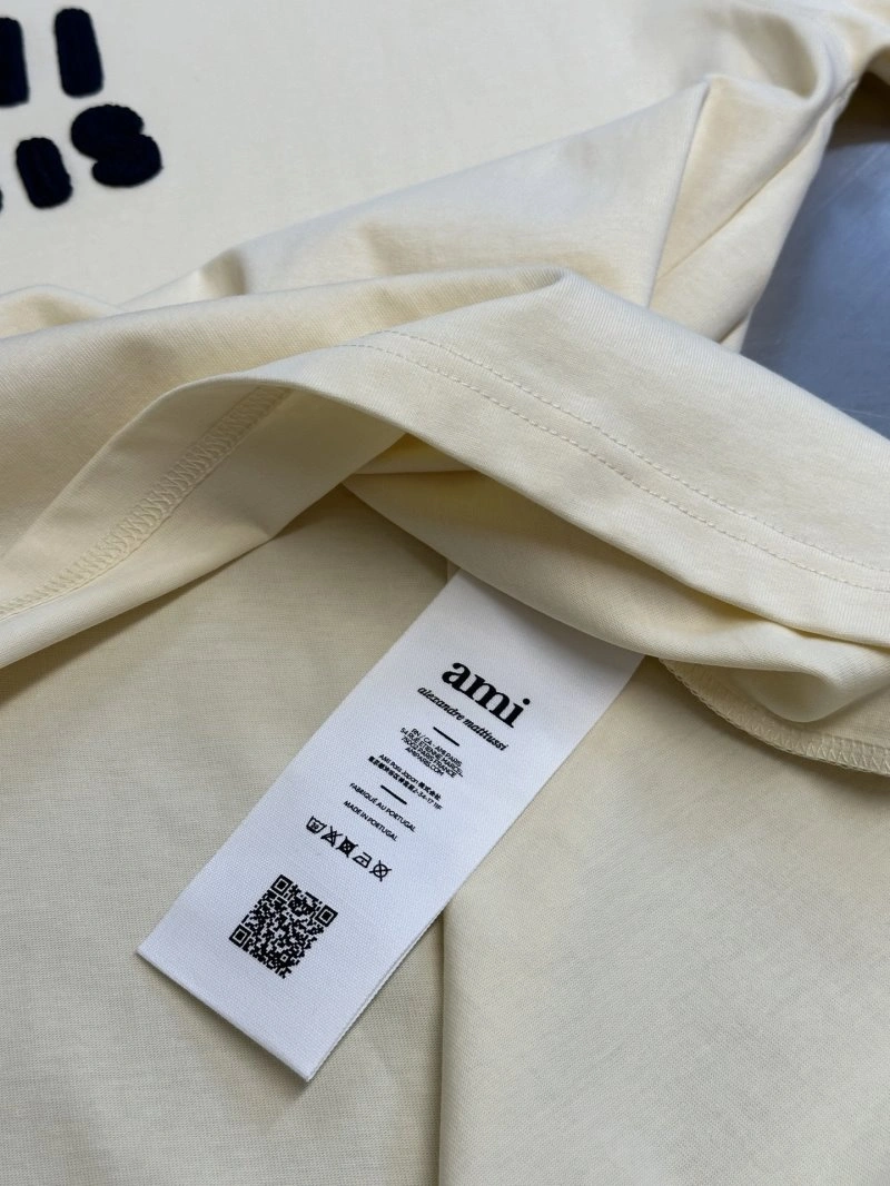 Amiri T-Shirts ComfortFit 152399