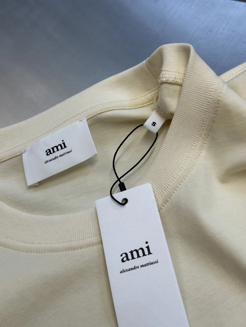 Amiri T-Shirts ComfortFit 152399