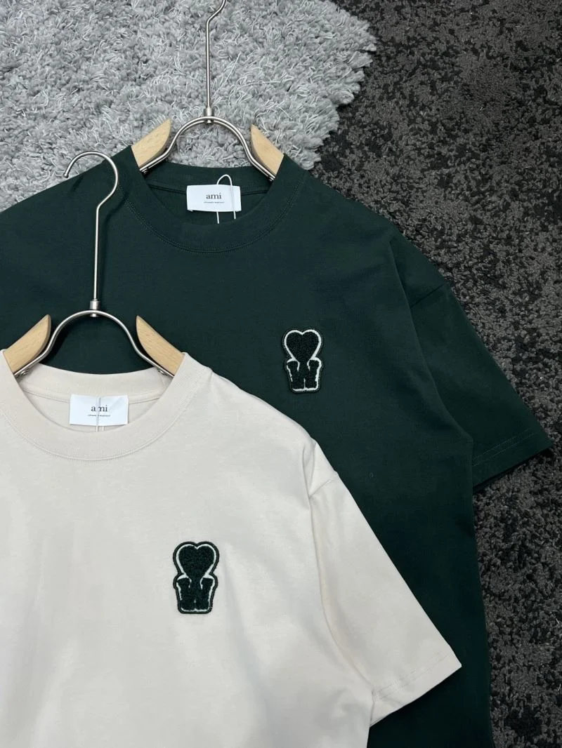 Amiri T-Shirts Versatile 163381