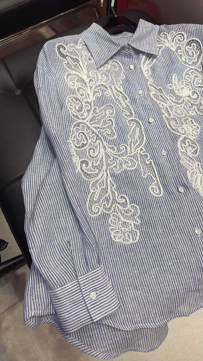 UrbanChic Ann Andelman Shirts 155027