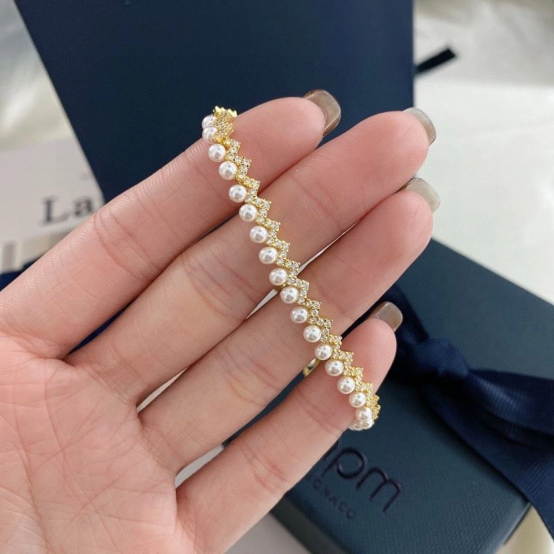Timeless Apm Bracelets 215404
