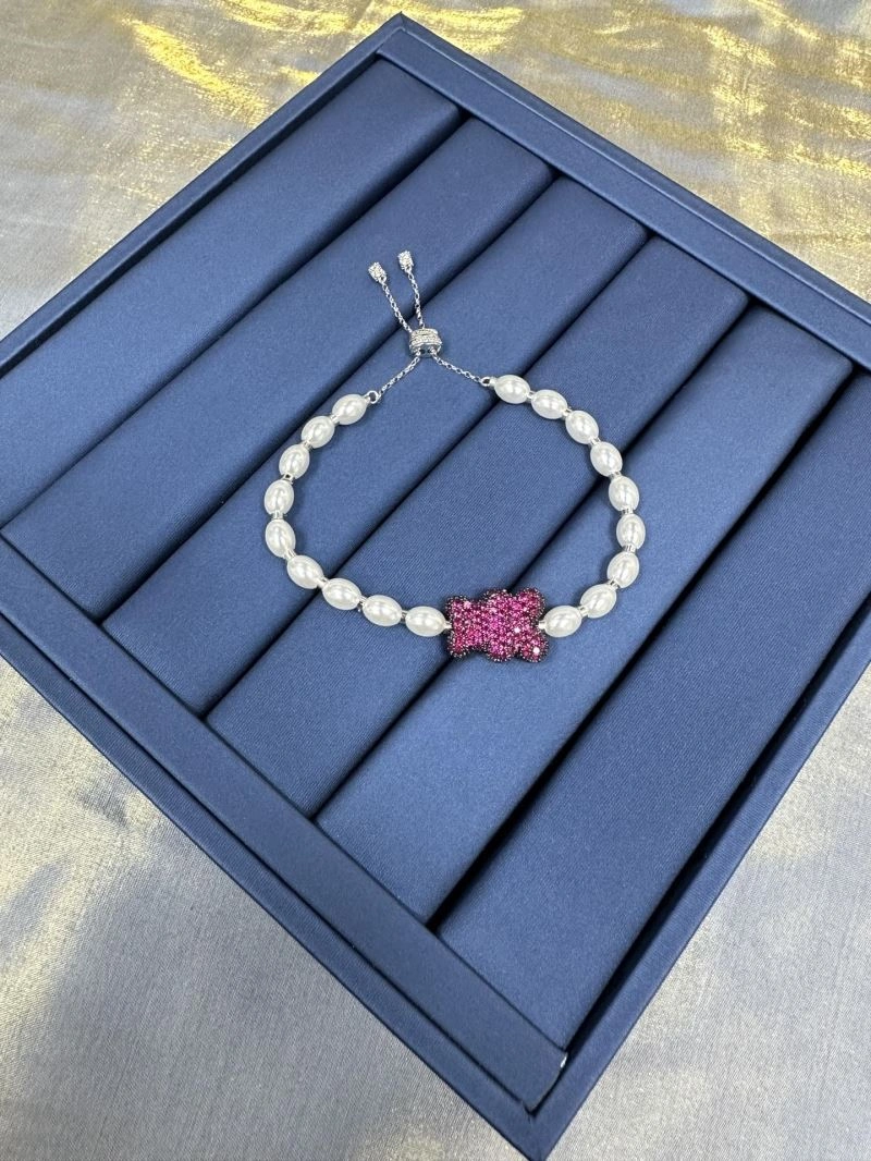 UrbanChic Apm Bracelets 215385