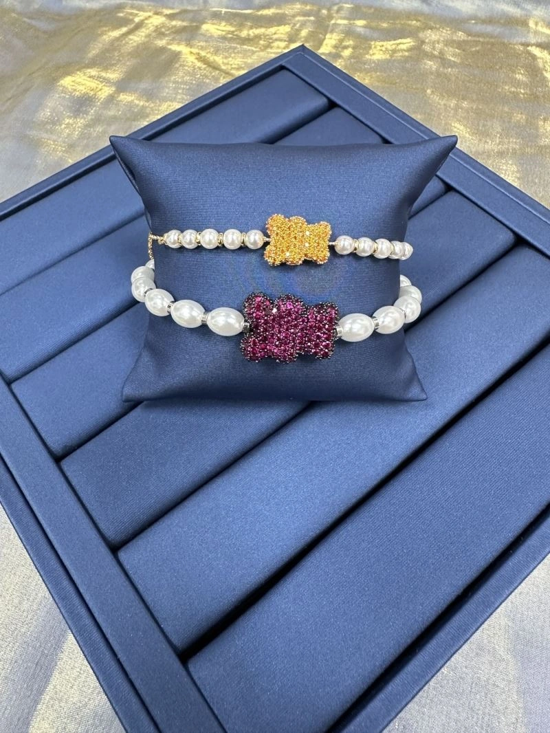 UrbanChic Apm Bracelets 215385