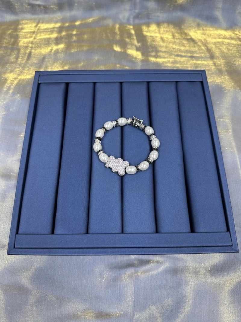Apm Bracelets TopPick 215393