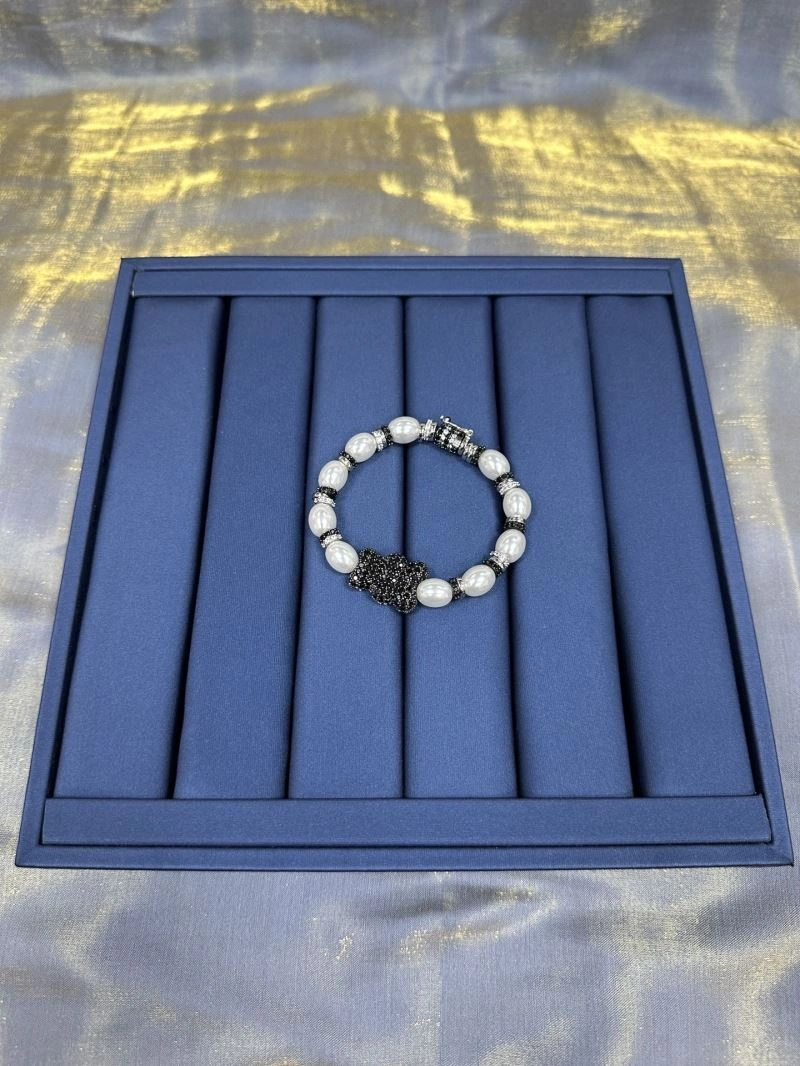 Apm Bracelets TopPick 215393