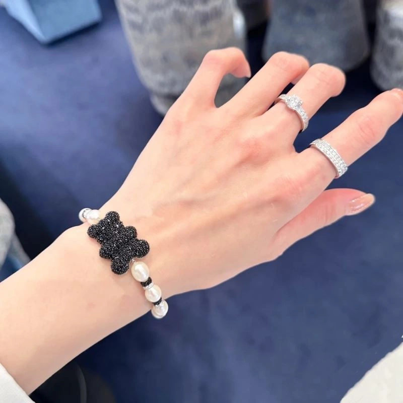 Apm Bracelets TopPick 215393