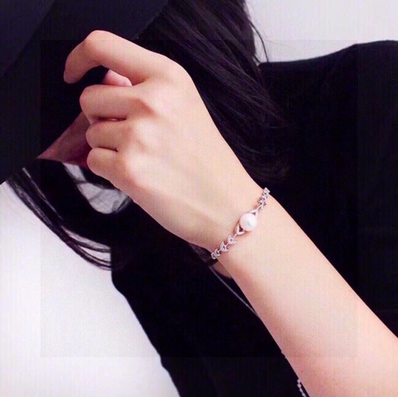 Trendsetting Apm Bracelets 215336