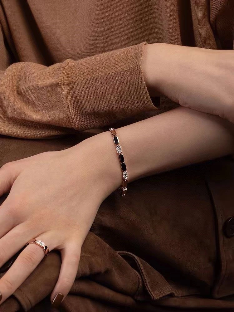 Apm Bracelets Comfortable 215098
