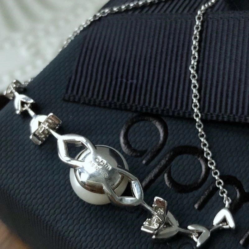 Comfortable Apm Bracelets 215096