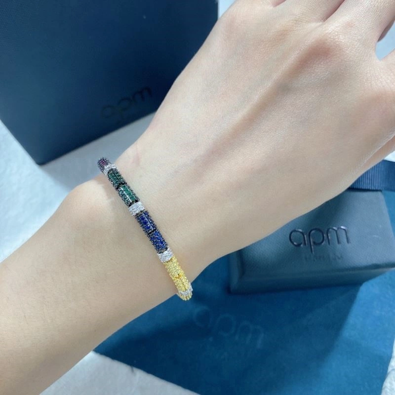 RelaxedFit Apm Bracelets 215039