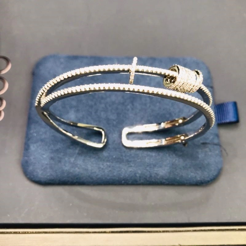 SoftTouch Apm Bracelets 214947