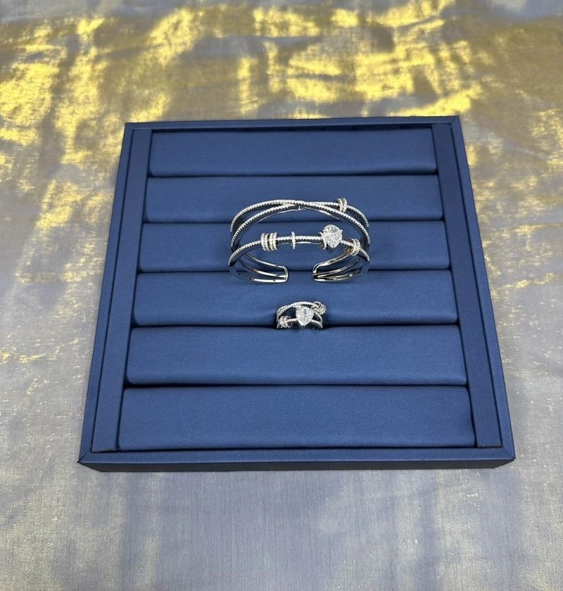 Timeless Apm Bracelets 214939