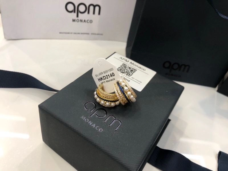 Sporty Apm Earrings 215389