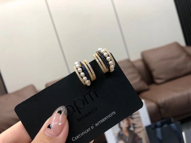 Sporty Apm Earrings 215389