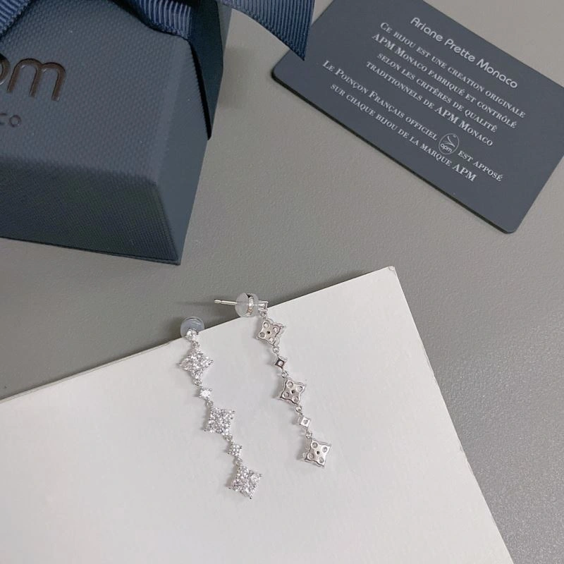 Apm Earrings Practical 215386