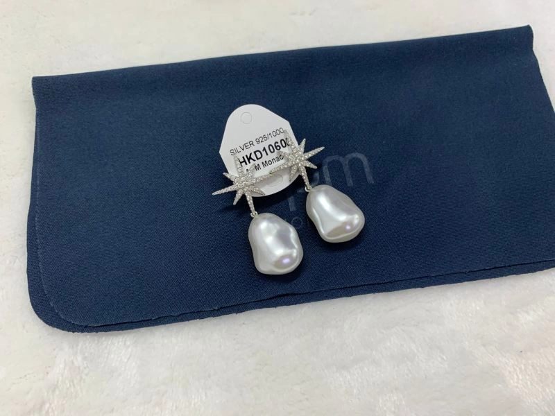 Fashionable Apm Earrings 215428