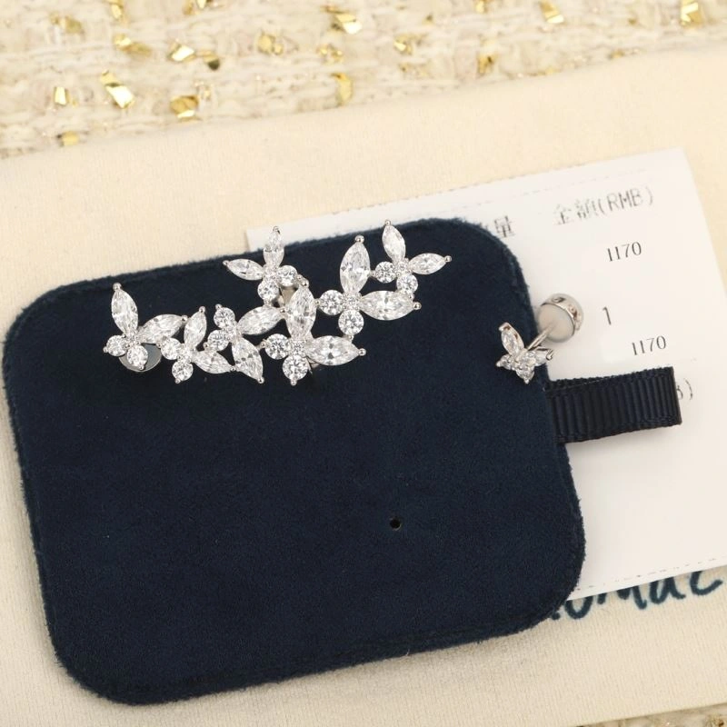 Unique Apm Earrings 215352