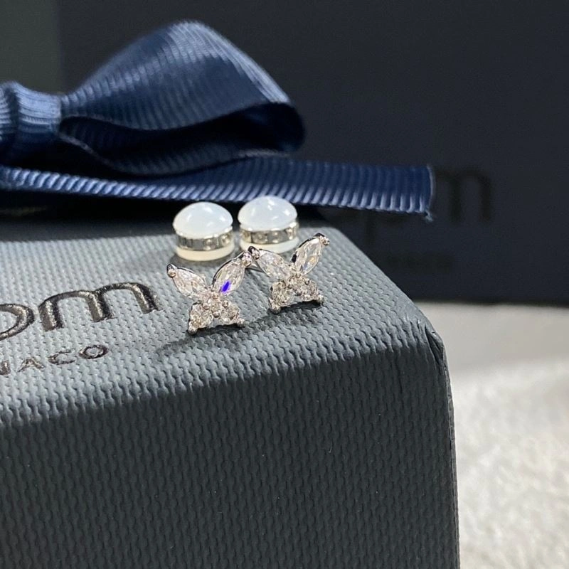 Apm Earrings Lightweight 215359