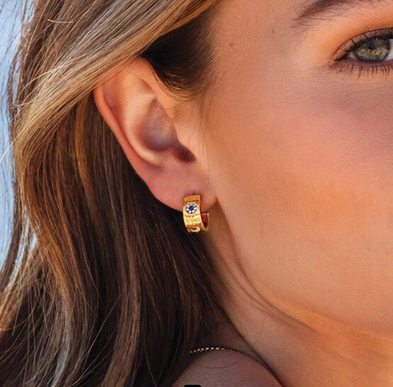 Versatile Apm Earrings 215355