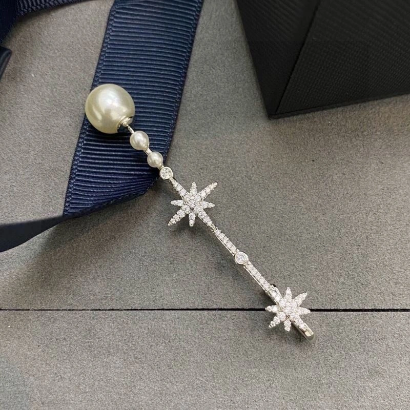 Casual Apm Earrings 215308