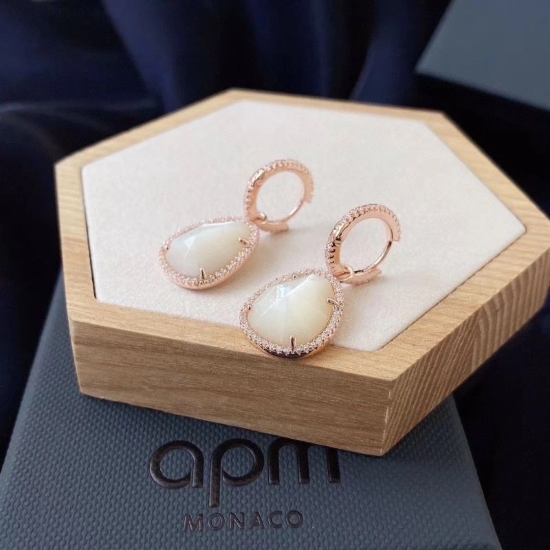 Apm Earrings Resilient 215257