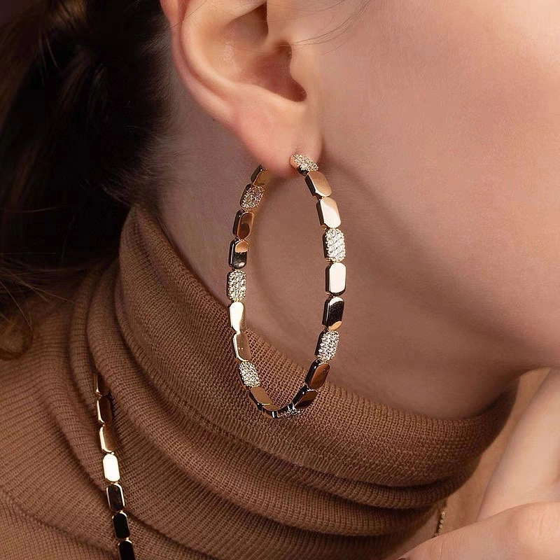 Flexible Apm Earrings 215246