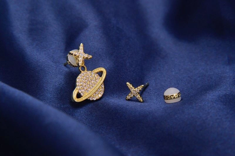 Apm Earrings Snug 215216