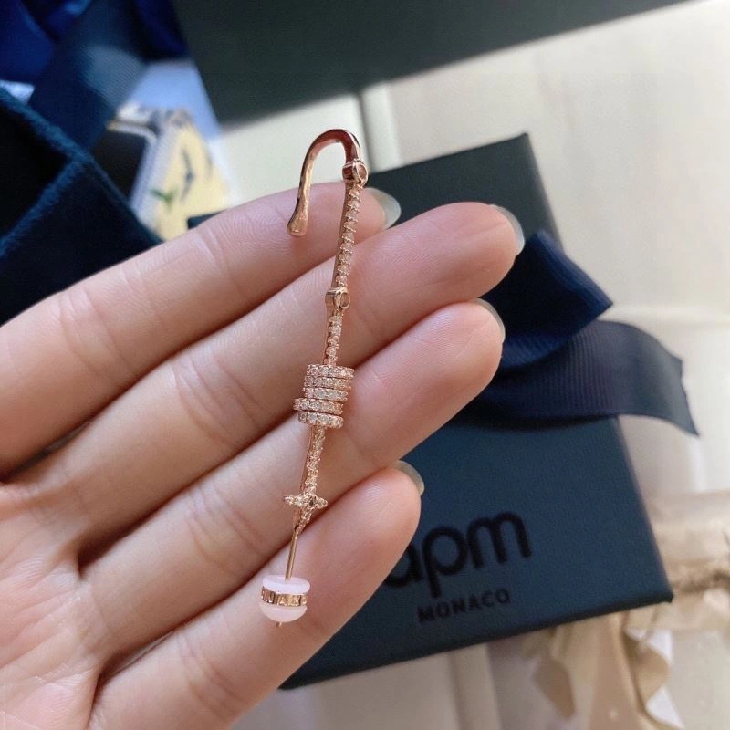 Apm Earrings Snug 215205