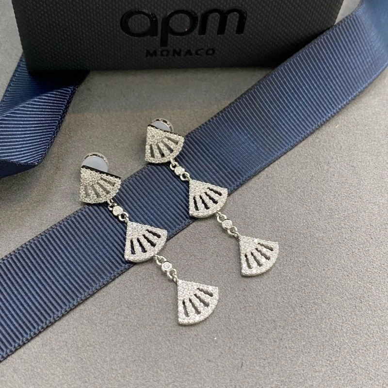 Versatile Apm Earrings 215094