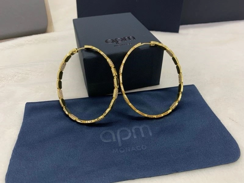 Versatile Apm Earrings 215092