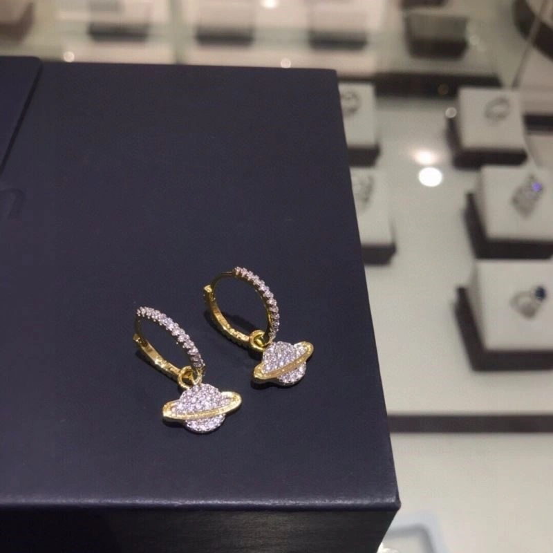 Functional Apm Earrings 215027