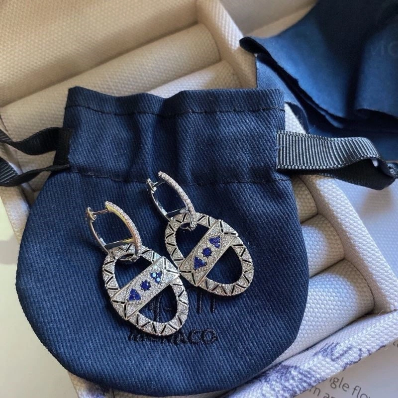 Sleek Apm Earrings 215045