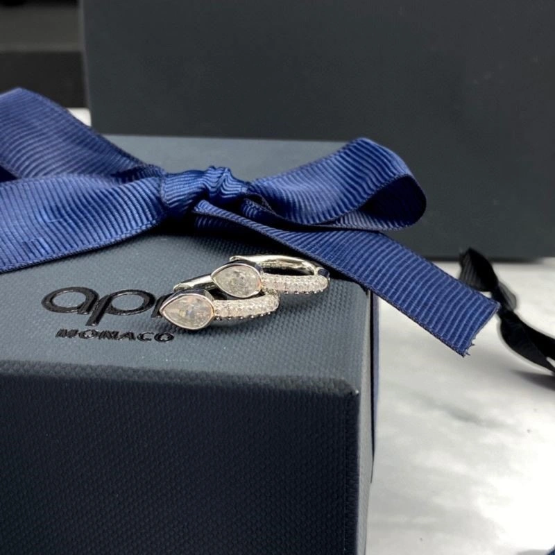 Apm Earrings Resilient 215020