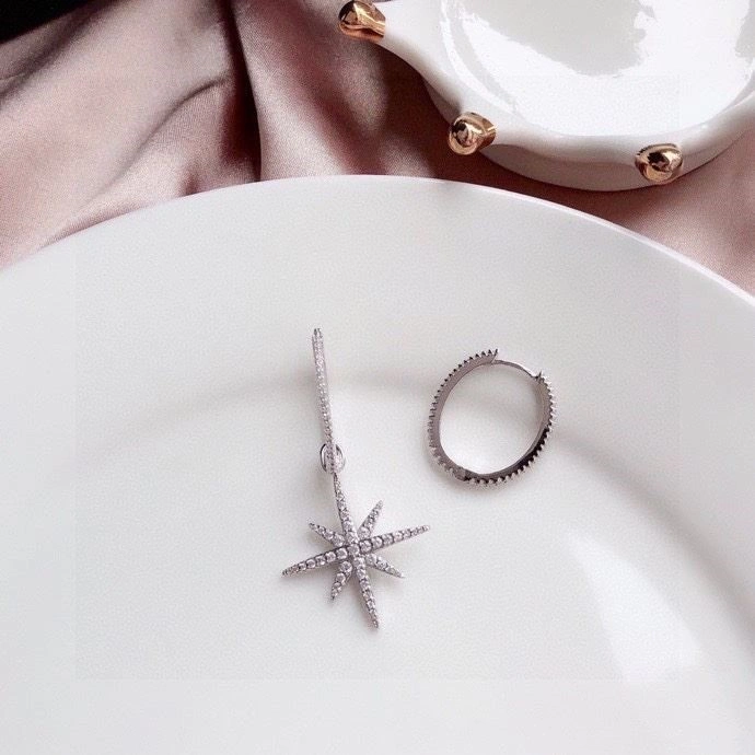 Apm Earrings Original 215011