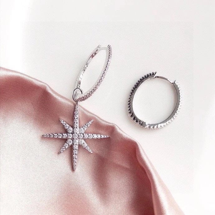 Apm Earrings Original 215011