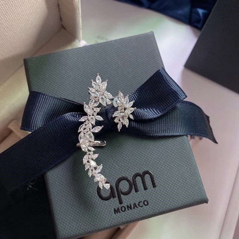 Apm Earrings Refined 215005