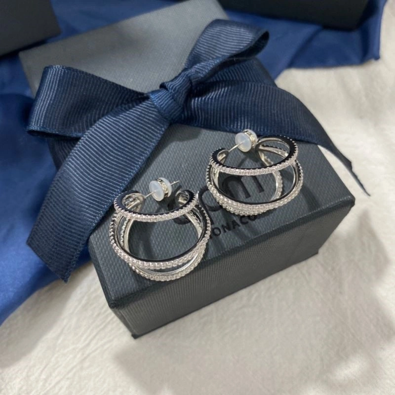 Lightweight Apm Earrings 215001