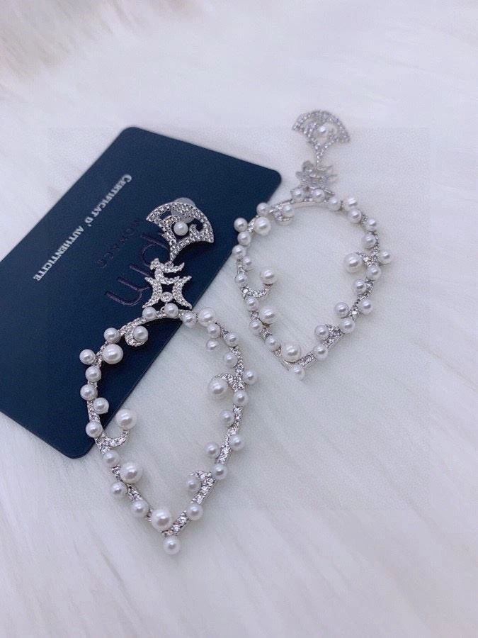 Apm Earrings Breathable 214907