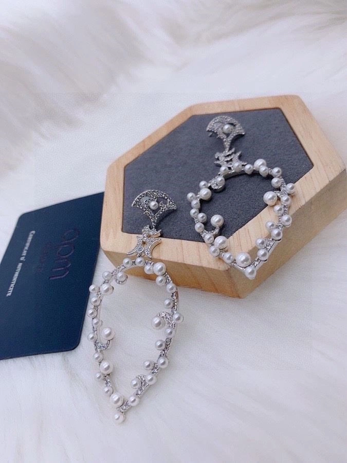 Apm Earrings Breathable 214907