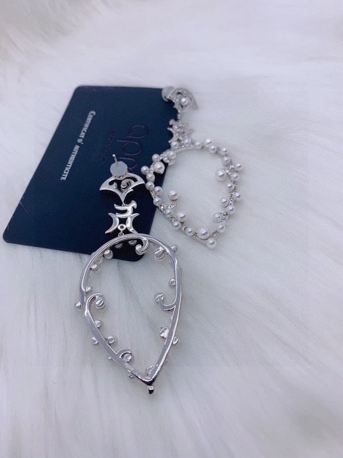 Apm Earrings Breathable 214907