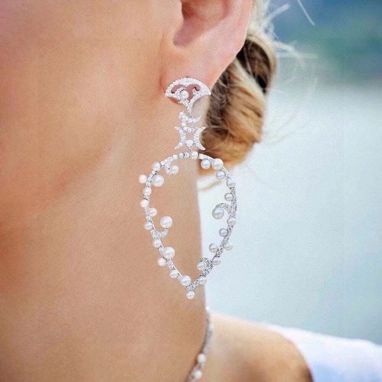 Apm Earrings Breathable 214907