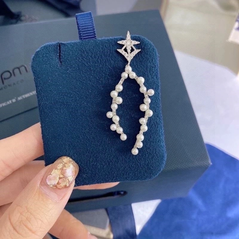 Apm Earrings Affordable 214914