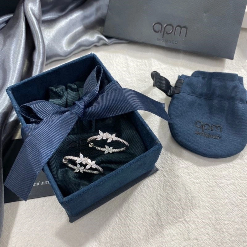 Apm Earrings Tailored 214892