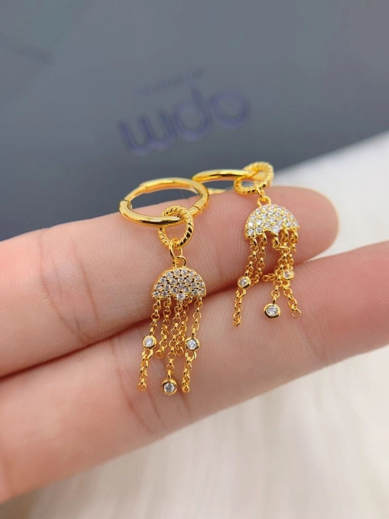 Apm Earrings Affordable 214887